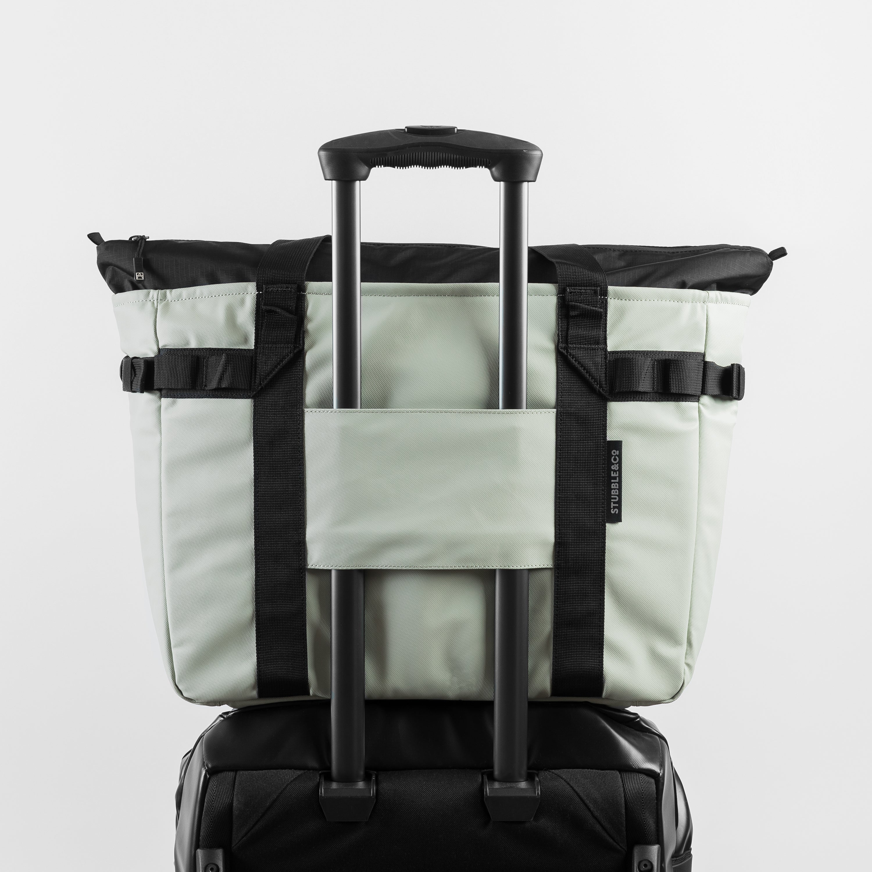 Laptop Tote 20L