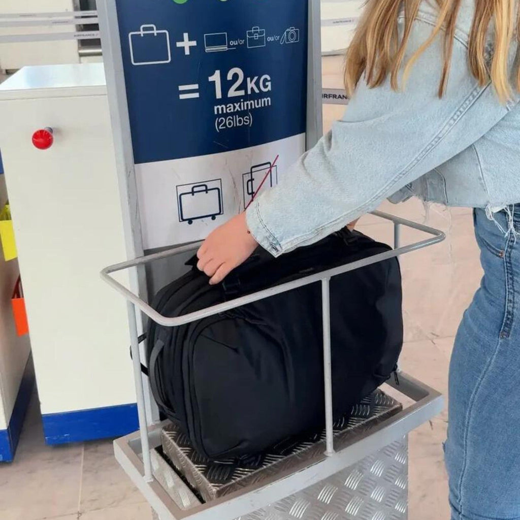 Fitpack Airbag Travel Pack – Navy Edition