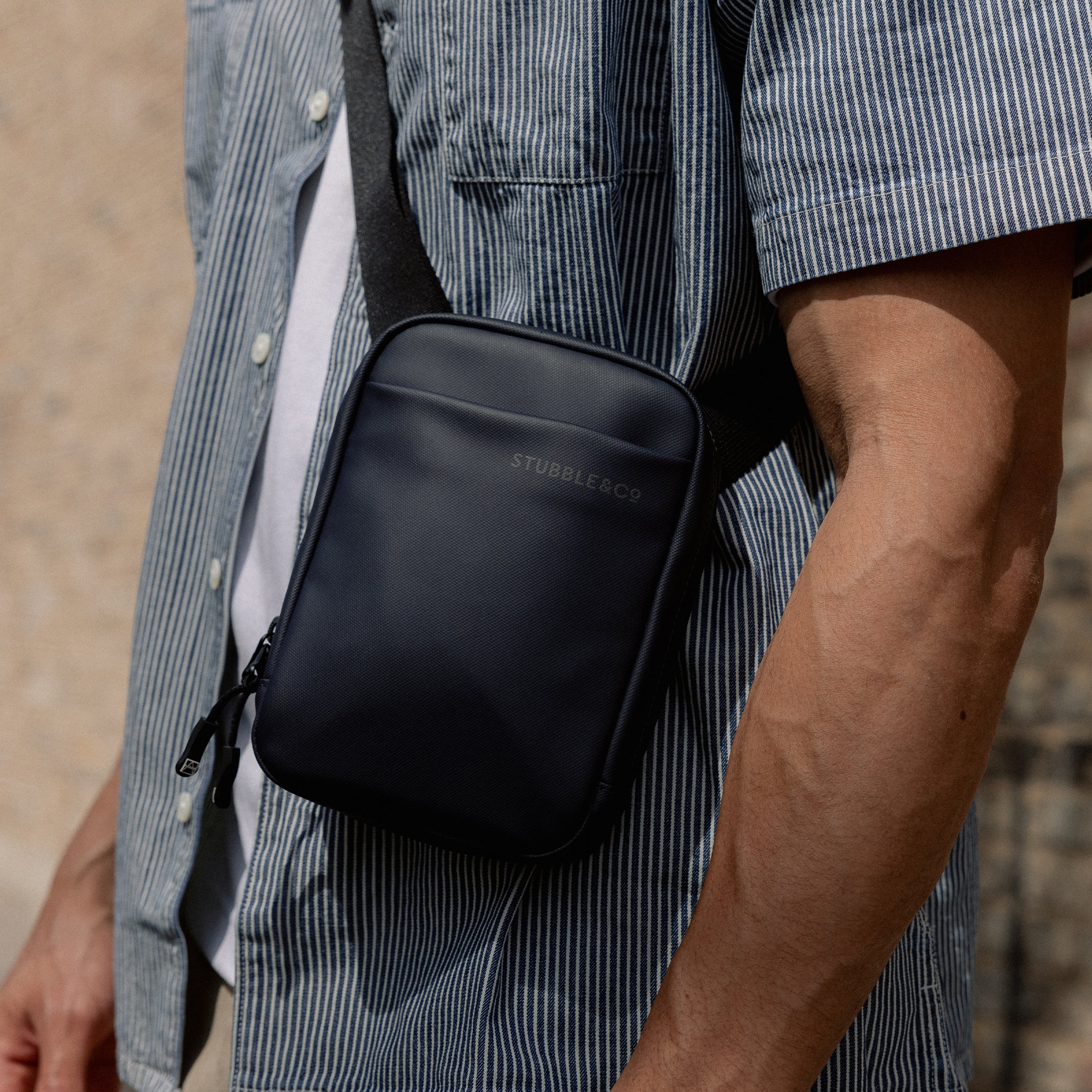 The Shoulder Bag